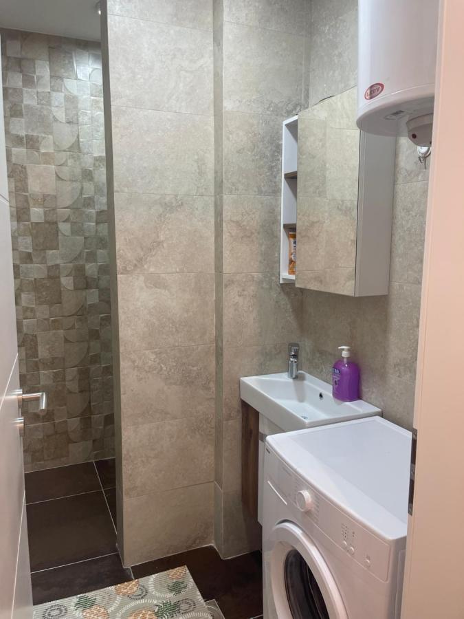 Daf Apartaments Pristina Kültér fotó